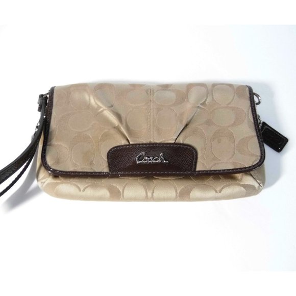 COACH wristlet Jacquard Logo Wallet Purse - Picture 9 of 9